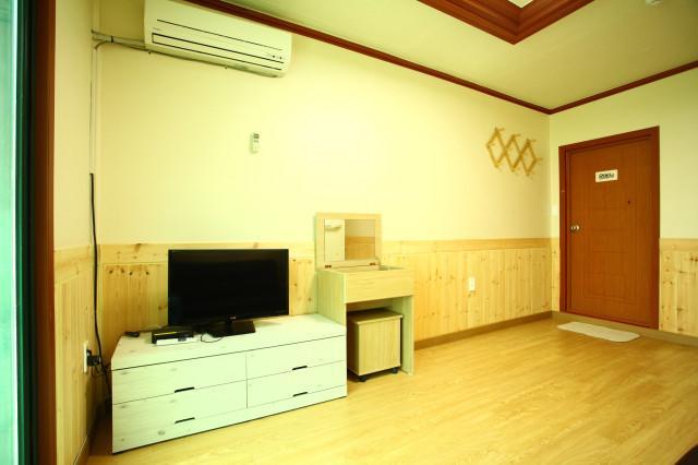 Bluesky Pension Pocheon Εξωτερικό φωτογραφία