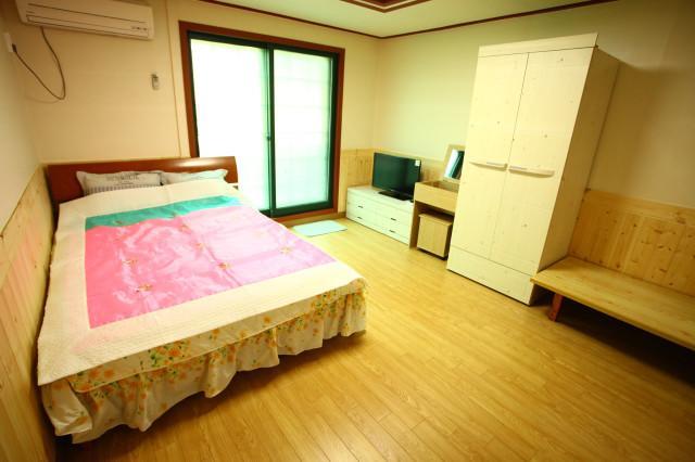 Bluesky Pension Pocheon Εξωτερικό φωτογραφία