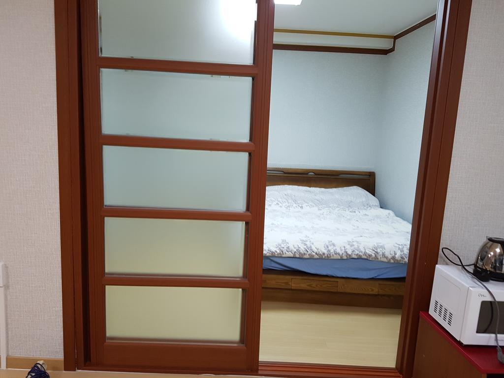 Bluesky Pension Pocheon Εξωτερικό φωτογραφία